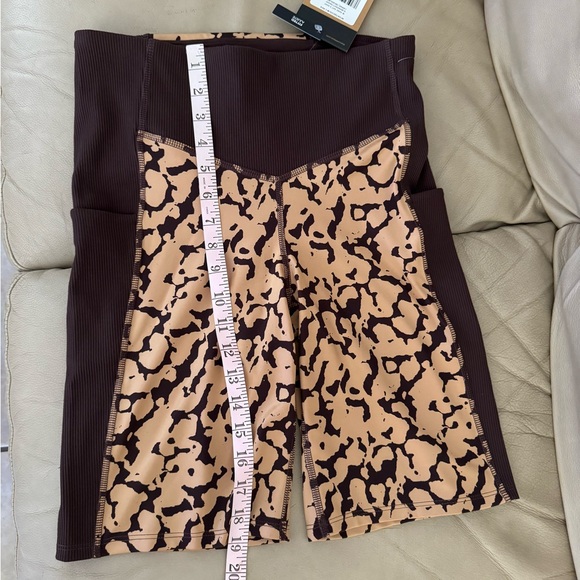 The North Face Women's Dune Sky 9" Tight Short - Picture 7 of 12